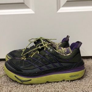 HOKA oneone